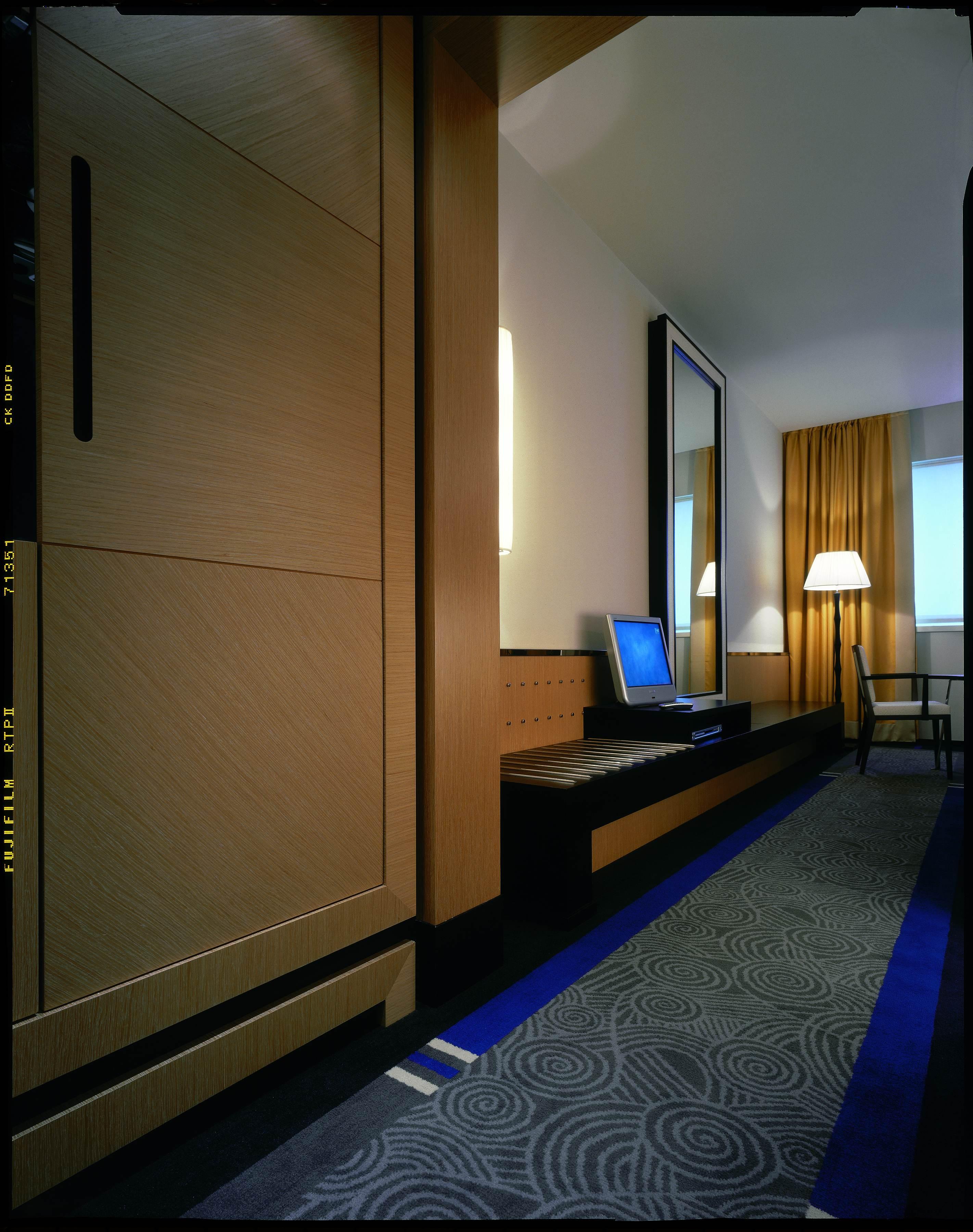 Una Hotels Malpensa Cerro Lago Maggiore Zewnętrze zdjęcie