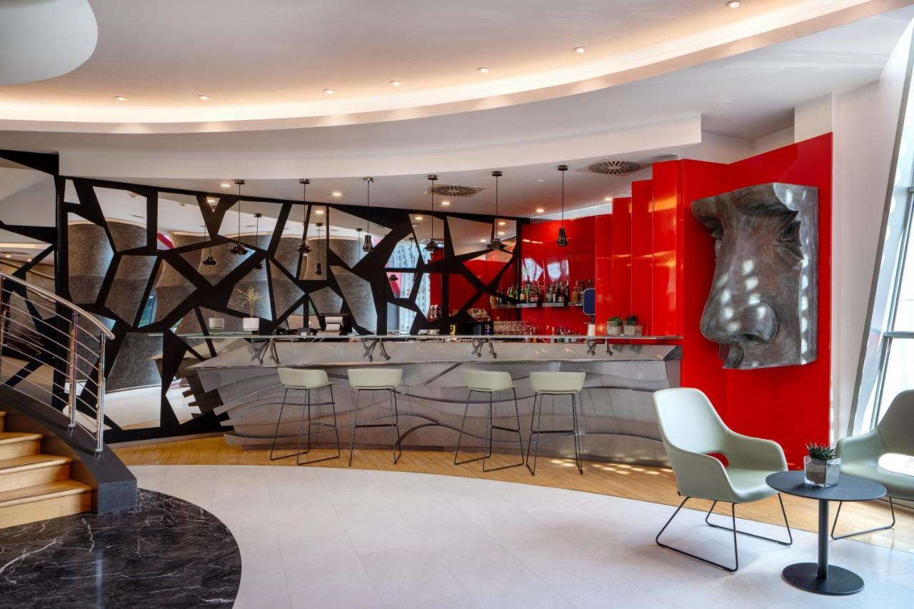 Una Hotels Malpensa Cerro Lago Maggiore Zewnętrze zdjęcie