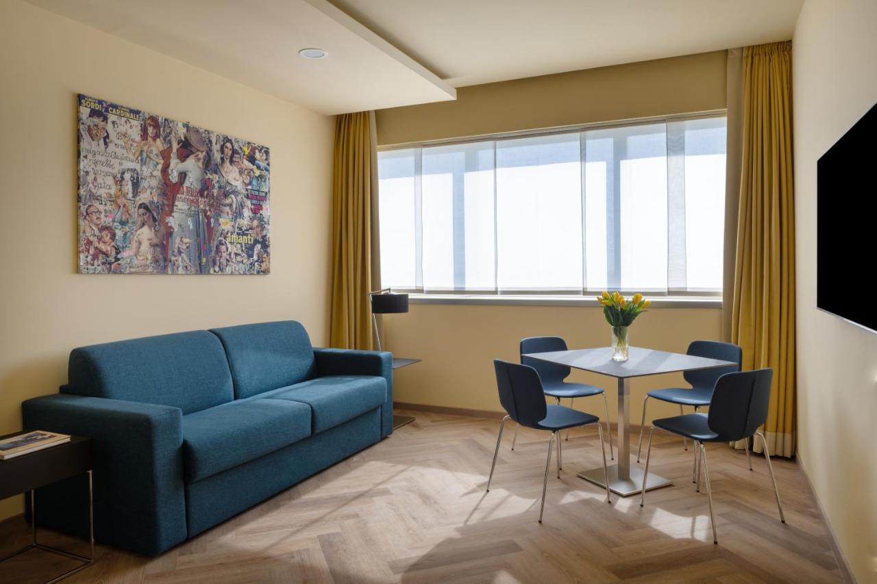 Una Hotels Malpensa Cerro Lago Maggiore Zewnętrze zdjęcie