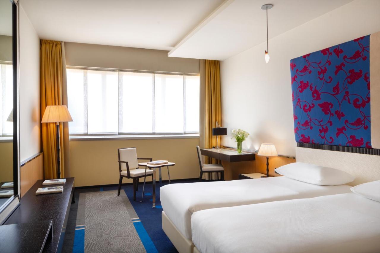 Una Hotels Malpensa Cerro Lago Maggiore Zewnętrze zdjęcie